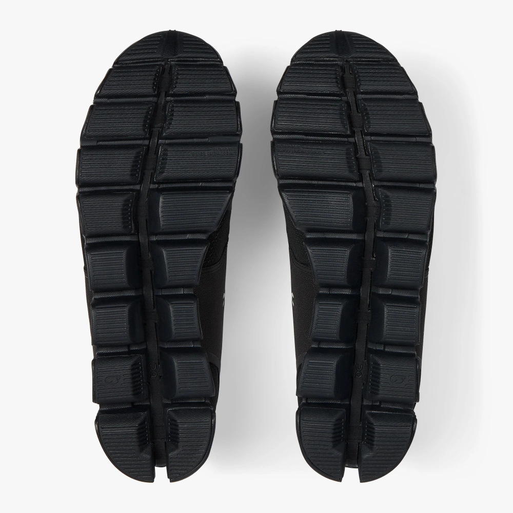 Løb på vandet med stil: ON Cloud Waterproof – Skovens magi og måneskin til dine fødder. Schweizisk outlet-pris!